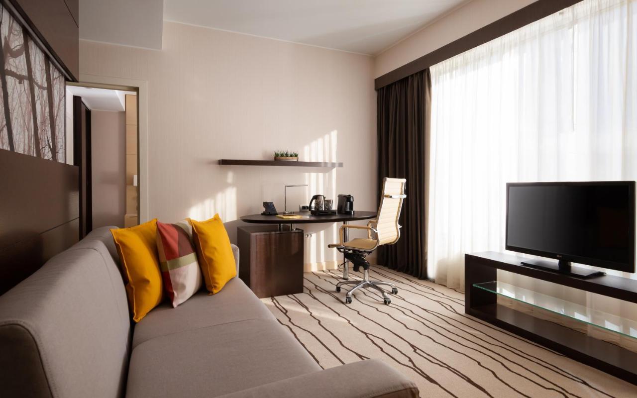 Doubletree By Hilton Moscow - Vnukovo Airport Hotel Luaran gambar