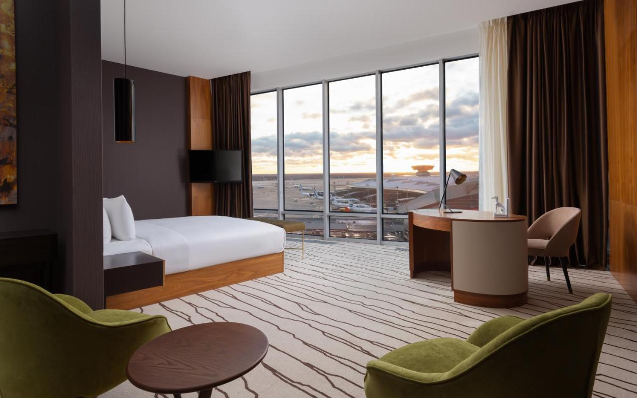 Doubletree By Hilton Moscow - Vnukovo Airport Hotel Luaran gambar